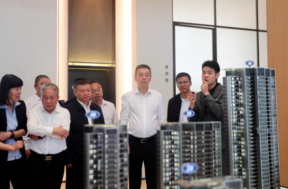 在互观互学互评中推动高质量发展!武汉城建集团举行综合开发项目拉练检查活动 - 集团新闻 - 武汉城建集团