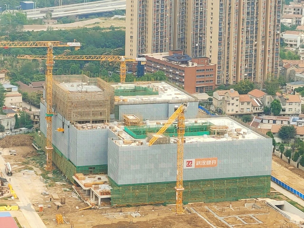 01.jpg
